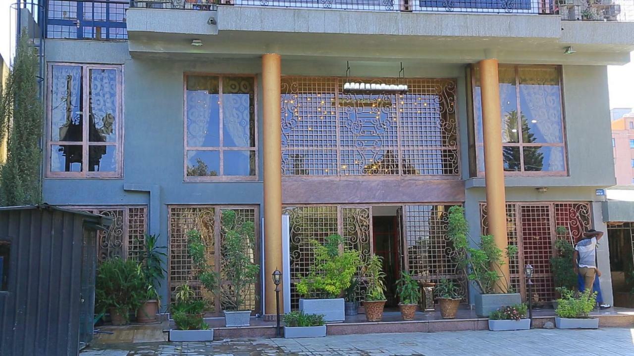 Zigzag Hotel And Spa Addis Abeba Esterno foto